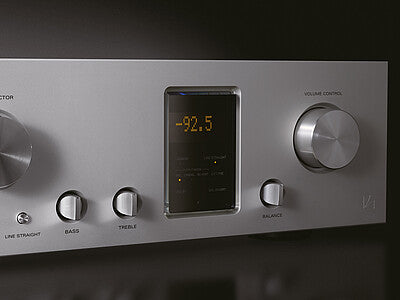 Luxman C-10X preamplifier