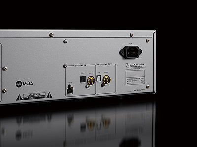 Luxman D-03X CD player