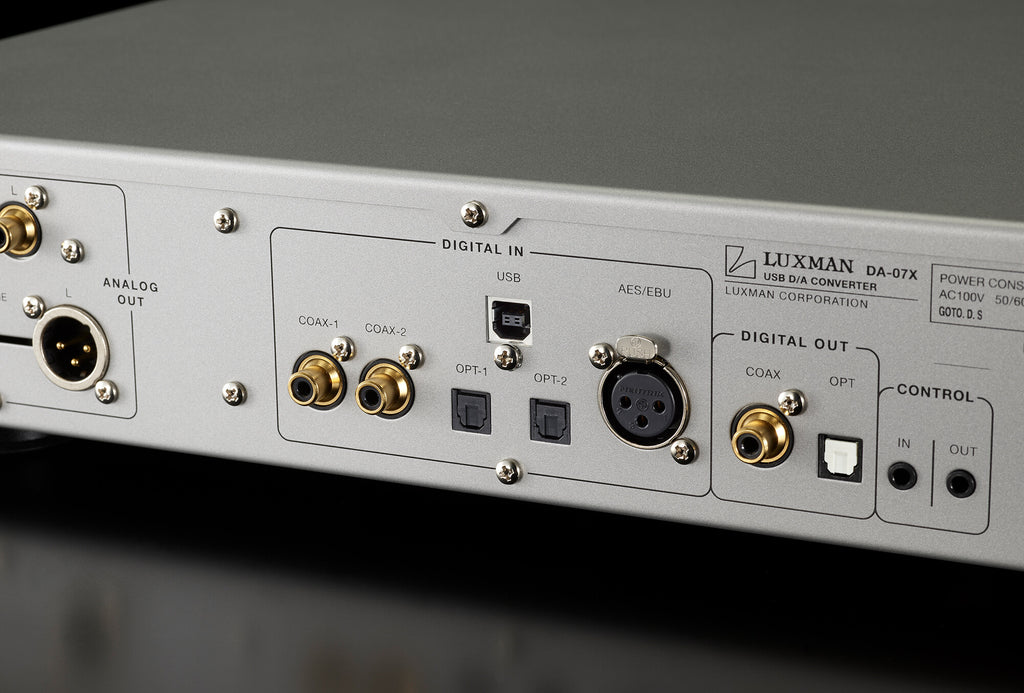 Luxman DA-07X D/A converter