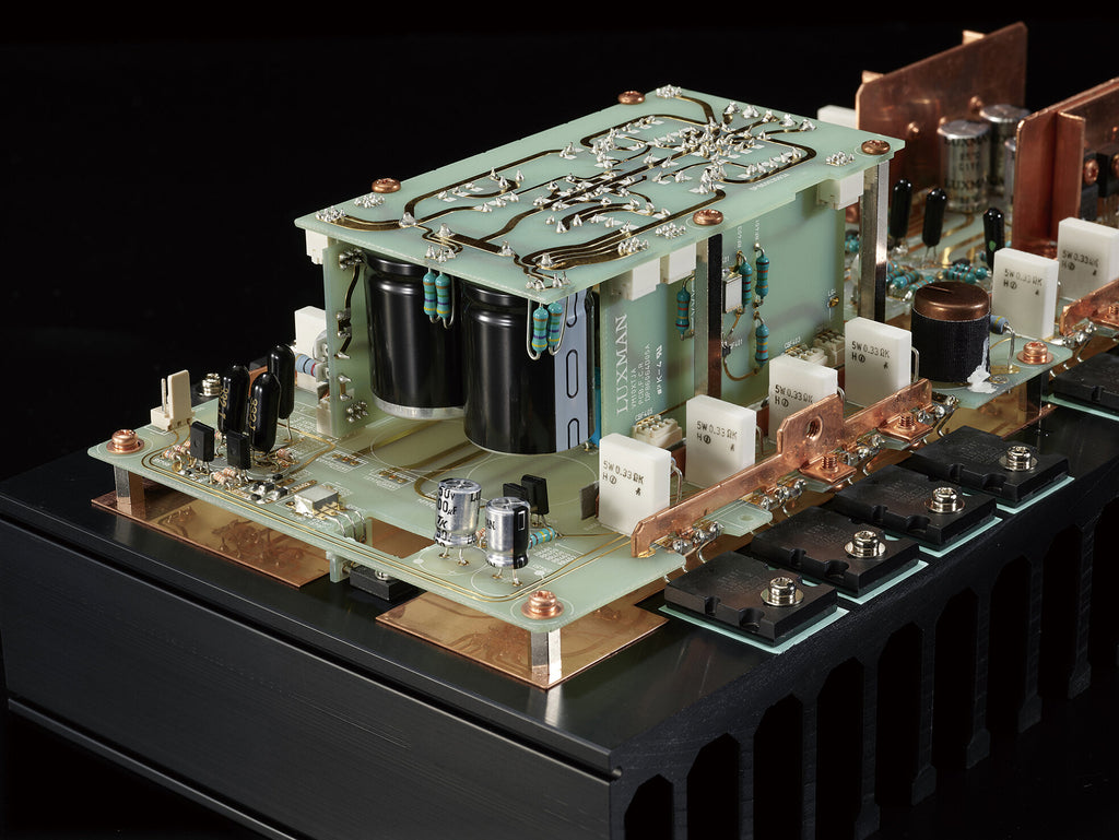 Luxman M-10X power amplifier