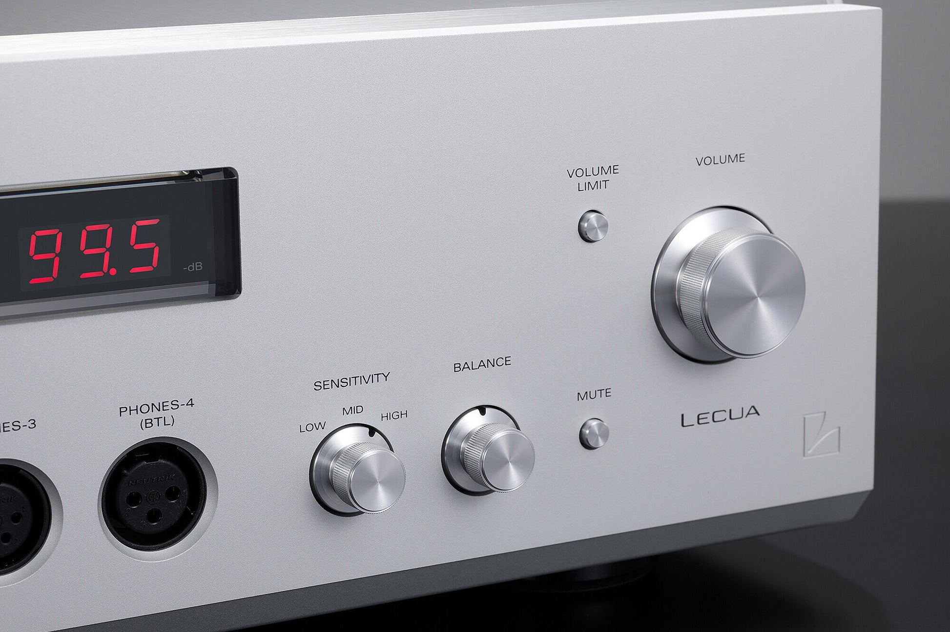 Luxman P-100 Centennial Headphone Amplifier