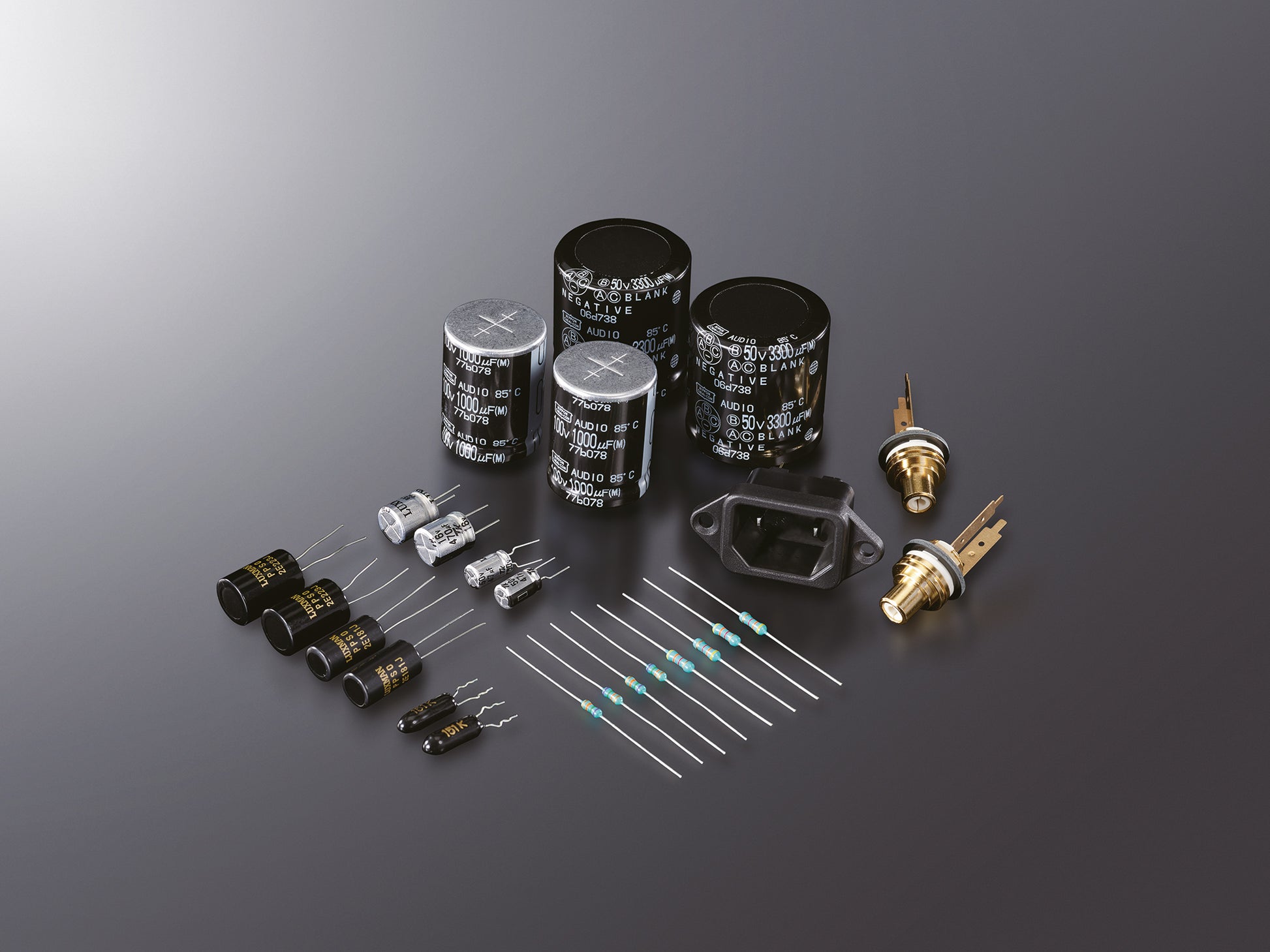 Luxman C-10X preamplifier